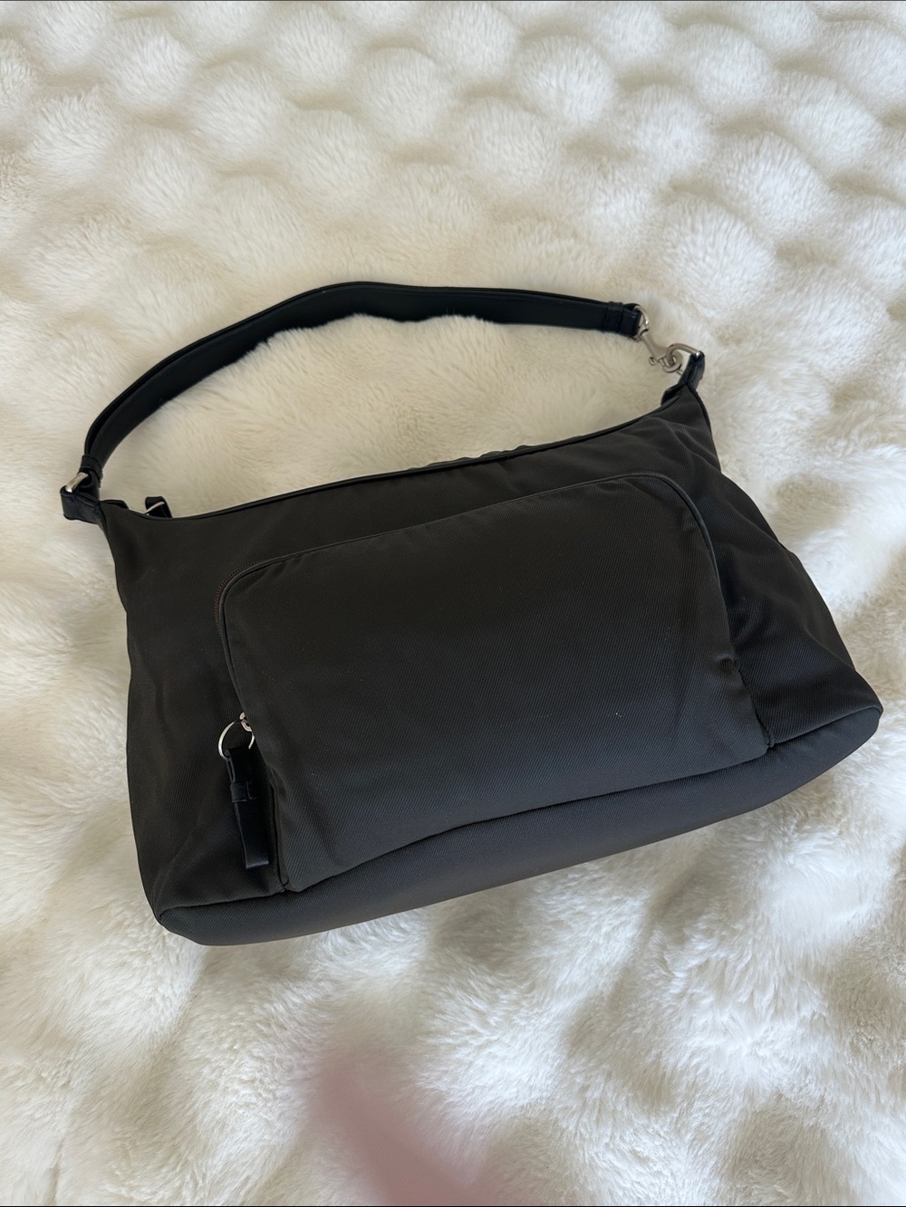 COACH Mercer true vintage nylon hobo bag 
Dark green black leather trim M